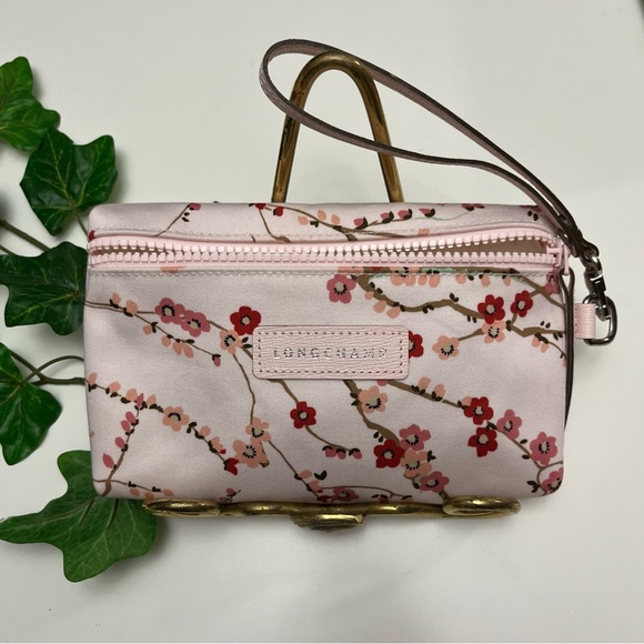 Longchamp Le Pliage Pink Floral Clutch - Picture 1 of 13